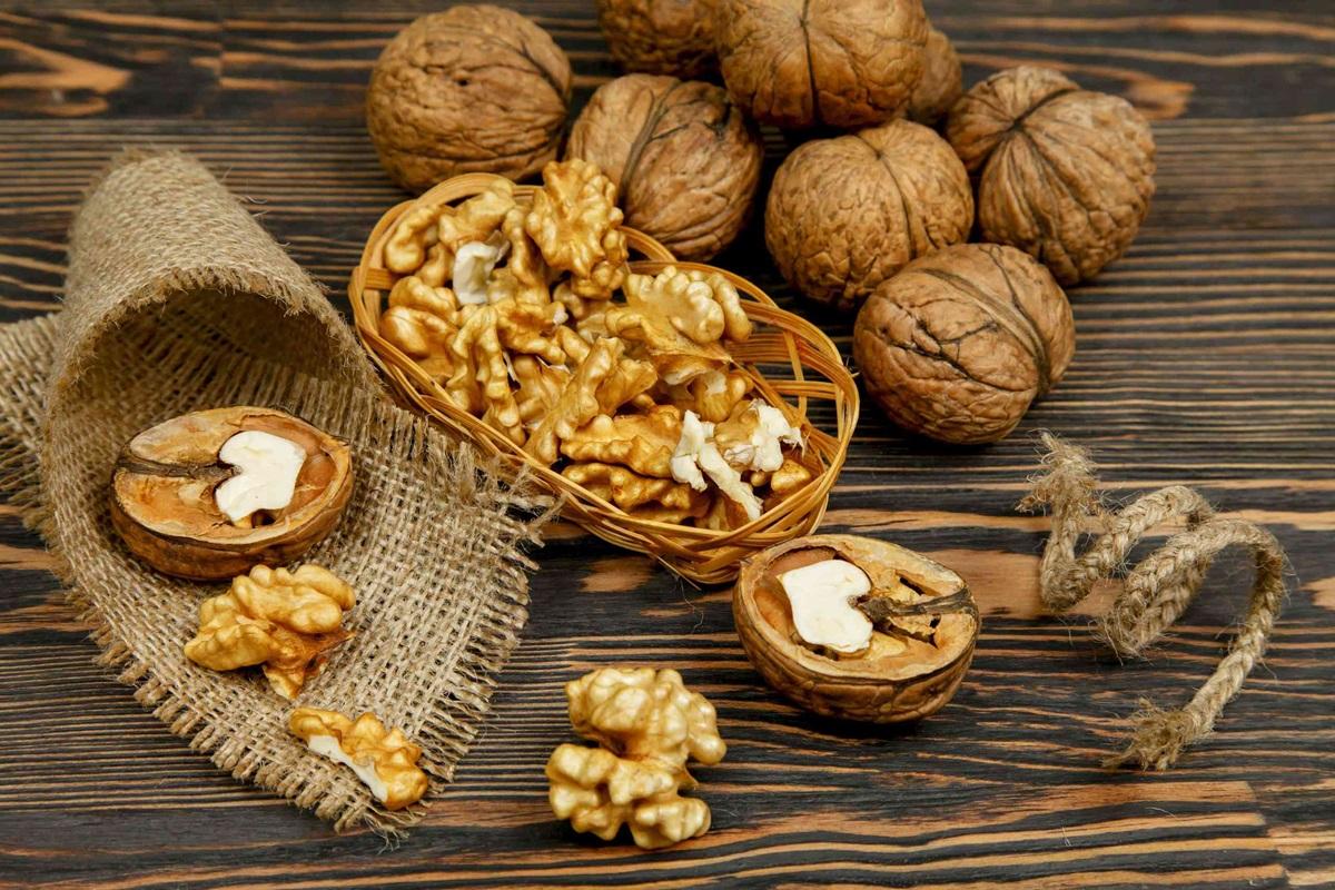 Premium Iranian walnut export | iran exports Premium Iranian walnut export
