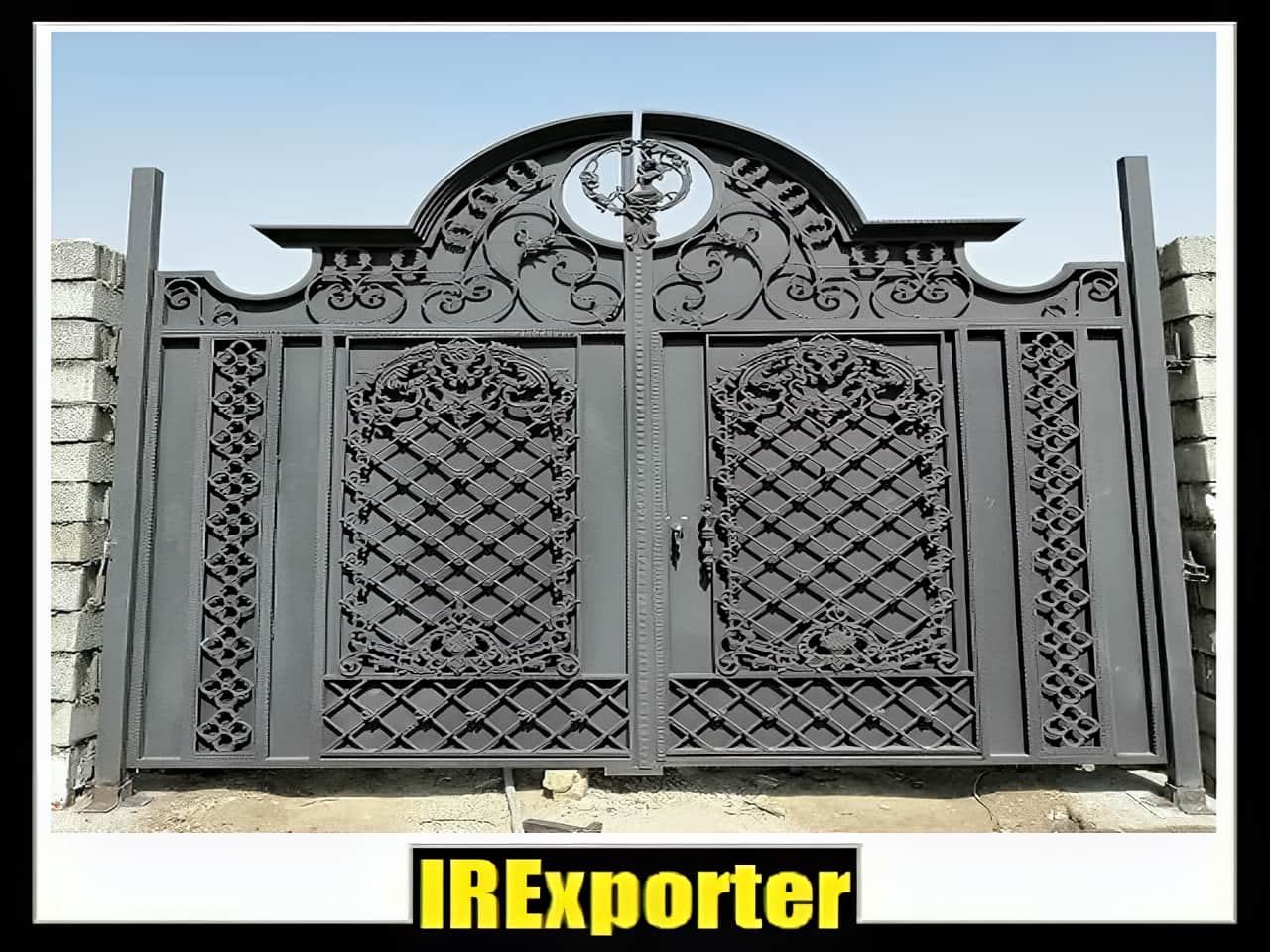 Buying a yard door | iran exports Buying a yard door