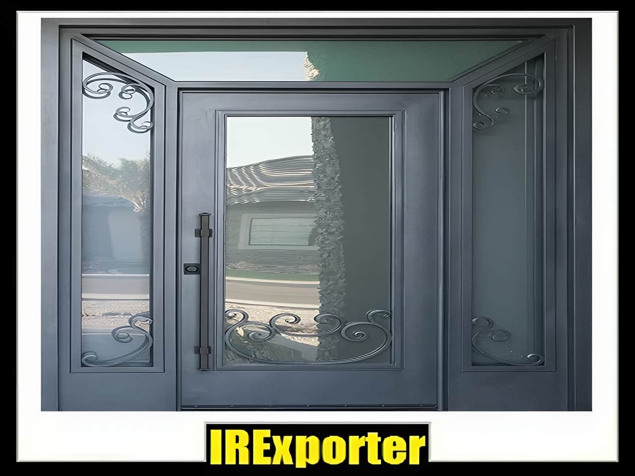 The entrance door of the classic building | iran exports The entrance door of the classic building